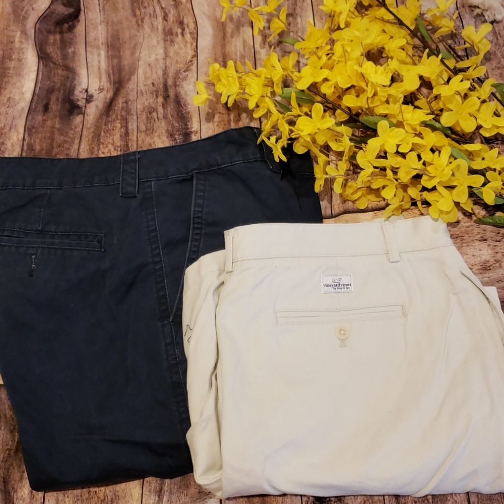 Mens 2 piece lot. Vineyard vines and Aeropostale
